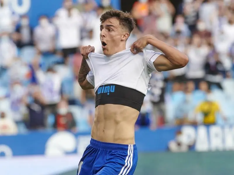 Franc&eacute;s se lamenta tras fallar una ocasi&oacute;n de gol frente a la Real Sociedad B. Foto: Tino Gil.