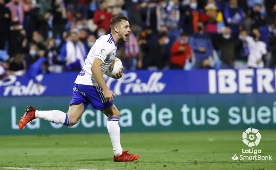 Vada tras marcar el penalti ante la Ponferradina |&nbsp;Liga SmartBank