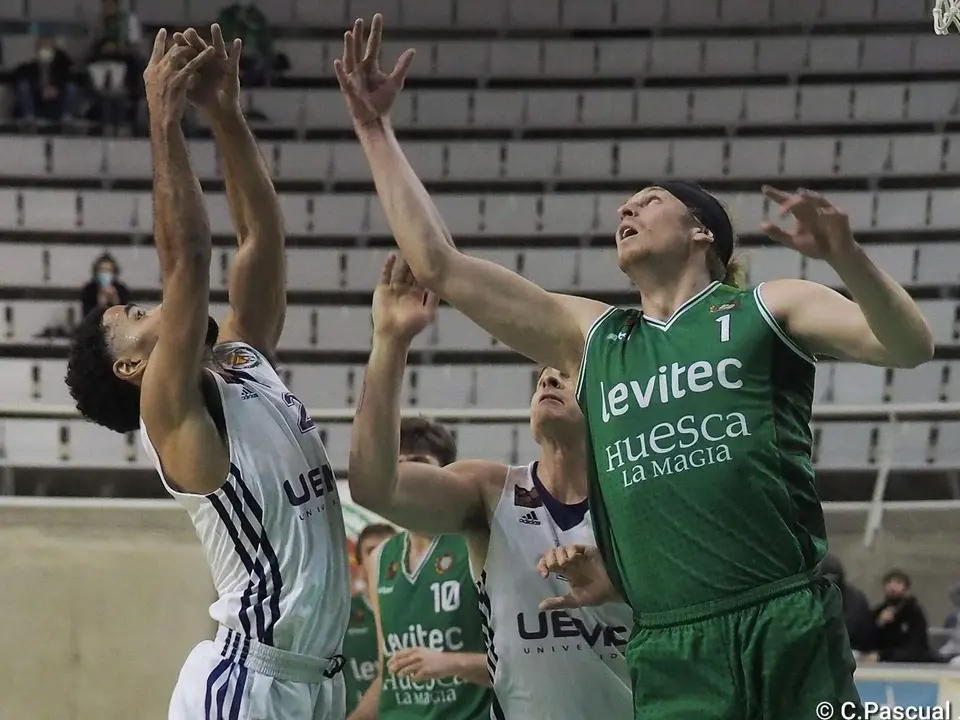 Maverick Rowan, en un partido de esta temporada. Foto: C. Pascual