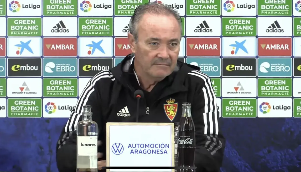 Juan Ignacio Mart&iacute;nez en rueda de prensa