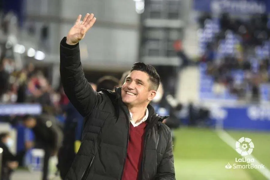 Xisco Mu&ntilde;oz antes del inicio del partido contra el Girona. | Foto: LaLiga