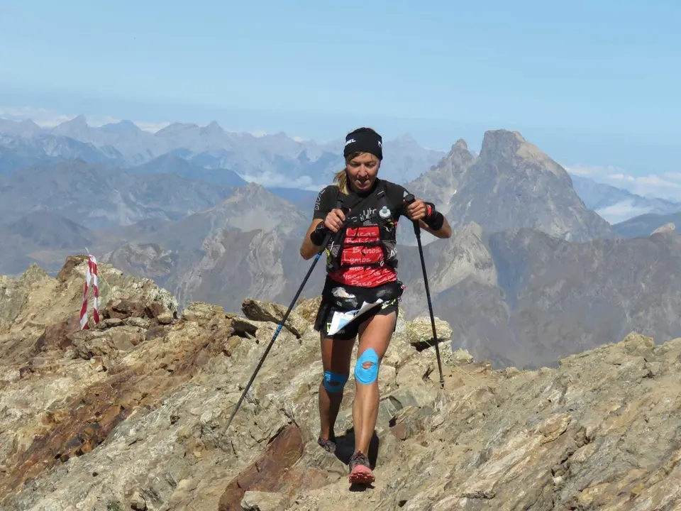 Marta Vidal, en la imagen, en la cima del m&iacute;tico Garmo Negro. Foto: Monras&iacute;n