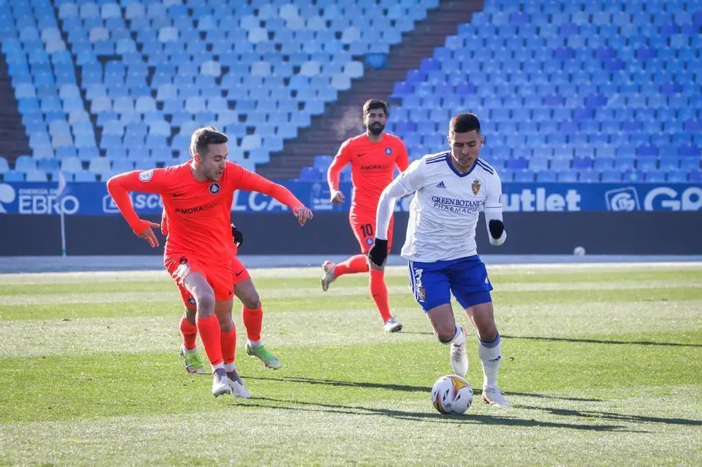 Marc Aguado, en un amistoso con la camiseta del Andorra ante el Real Zaragoza | Foto: FC Andorra