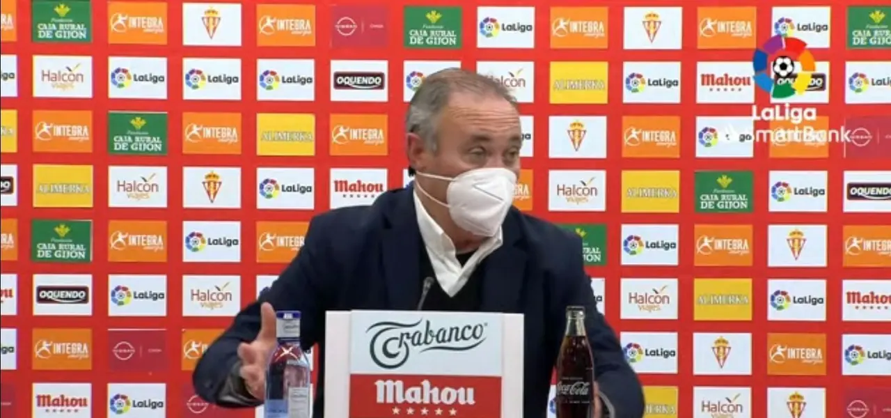 Juan Ignacio Mart&iacute;nez en rueda de prensa