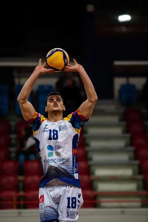 Rub&eacute;n Lorente, en la imagen, nuevo jugador del CV Teruel. Foto: Cedida