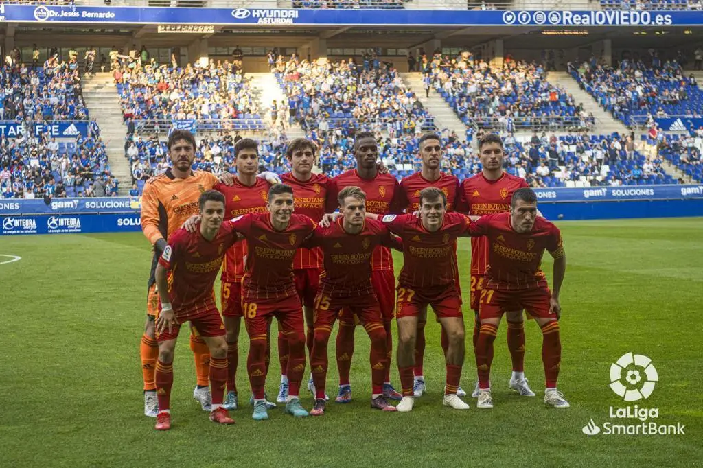 El once del Real Zaragoza en el Carlos Tartiere | Foto: La Liga