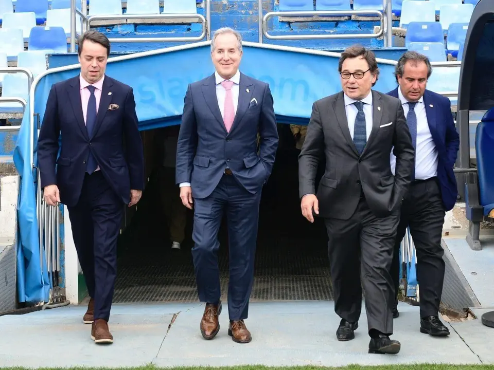 La nueva directiva del Real Zaragoza. Imagen: Real Zaragoza. 