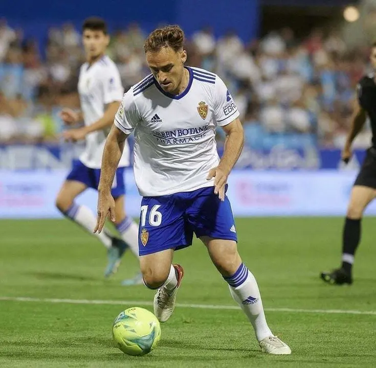 Daniel Lasure en su regreso frente al Lugo, tras superar un tumor testicular. | Foto: Instagram Real Zaragoza / Tino Gil