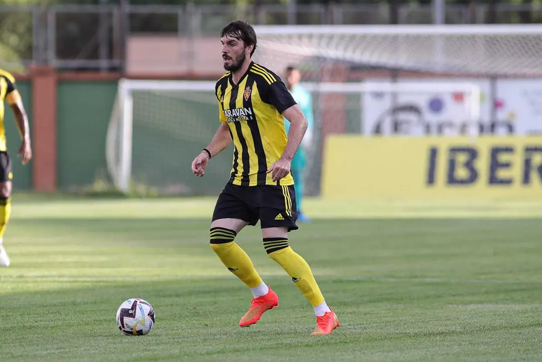 Eugeni Valderrama se despide del Real Zaragoza | Foto: Tino Gil / RZ