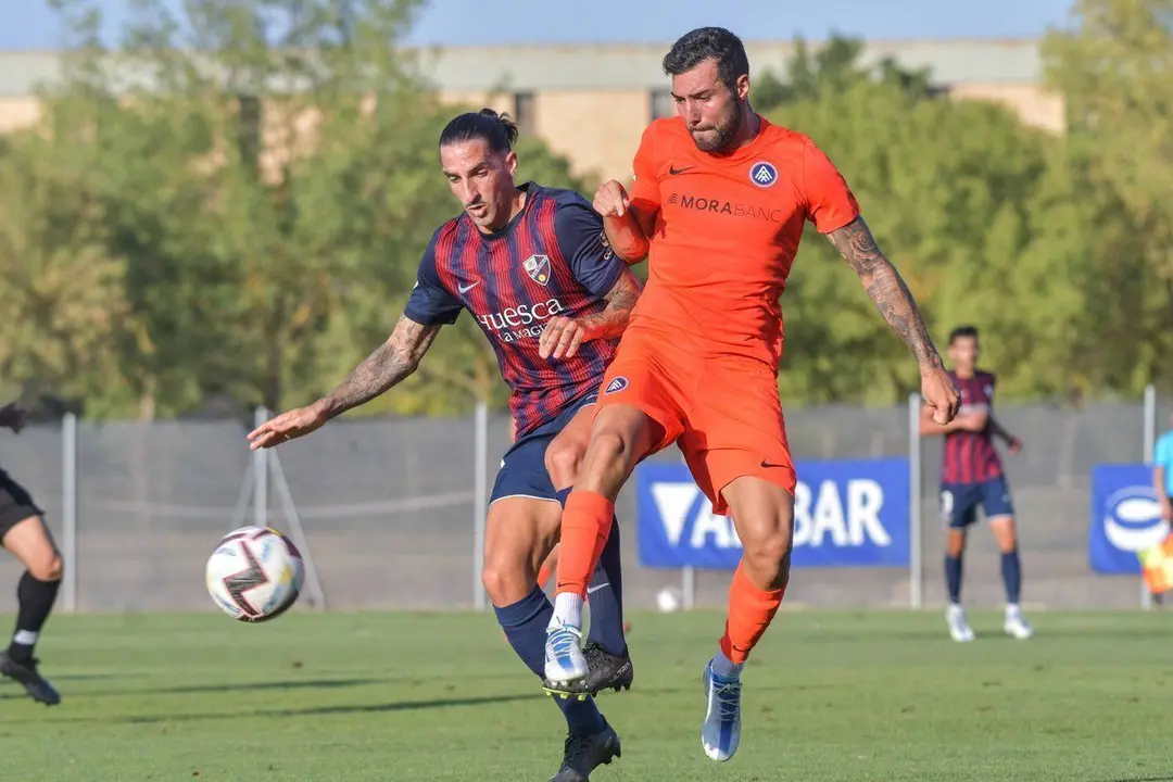 Marc Mateu en el amistoso disputado ante el Andorra en verano | Foto: SD Huesca