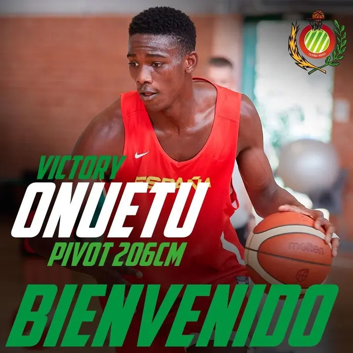 Cartel del Pe&ntilde;as Huesca con la llegada de Onuetu