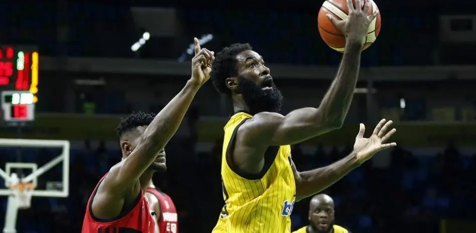 Howard Sant-Roos, en un partido europeo | Foto: FIBA