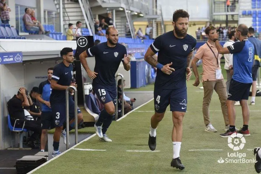 Blasco y Timor, enuna imagen cuando saltaron al campo para jugar contra el Ibiza | LaLiga