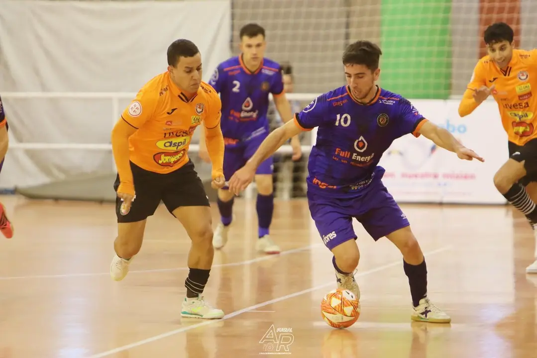 Jorge Tabuena lleva ya 10 goles esta temporada en liga | Foto: Andrea Royo L&oacute;pez