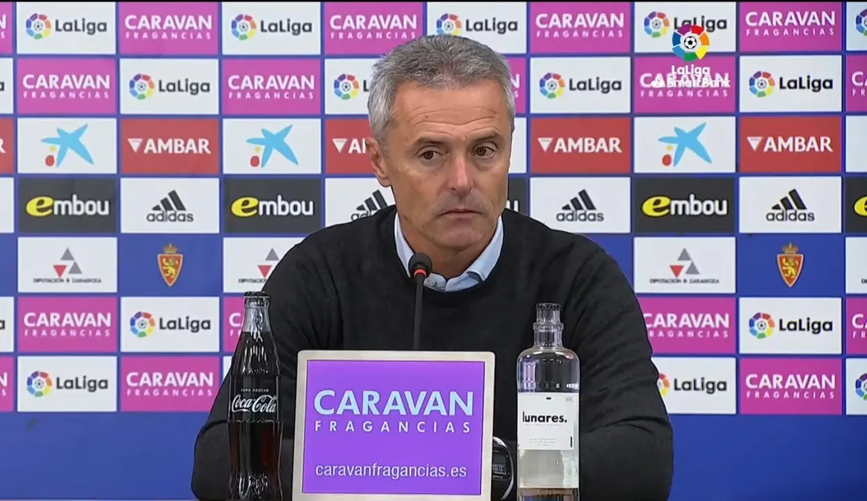 Escrib&aacute;, durante una rueda de prensa. Foto: Real Zaragoza