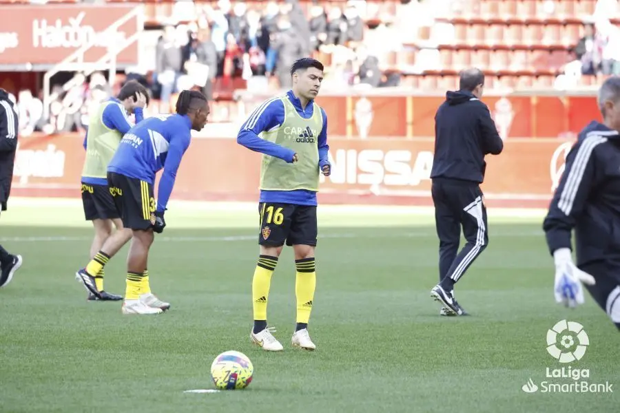 Tom&aacute;s Alarc&oacute;n busca un hueco en el plan de Fran Escrib&aacute; | Foto: La Liga
