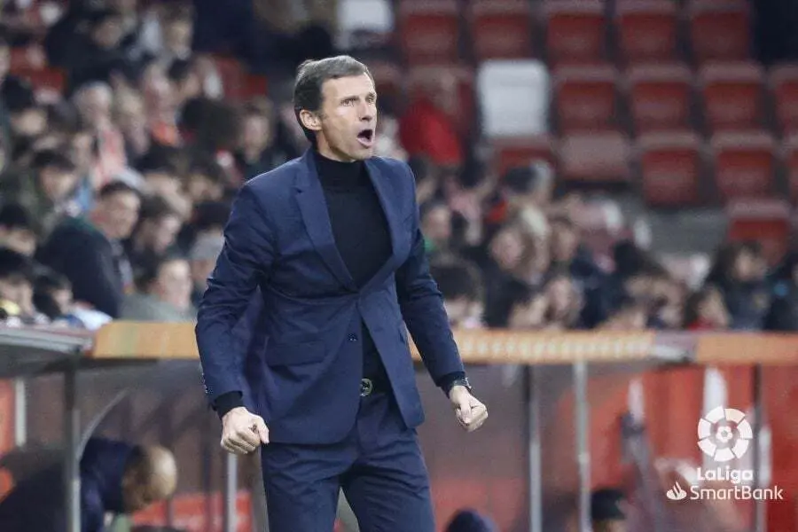 Ziganda sorprendi&oacute; con el once que propuso de inicio sobre el c&eacute;sped de El Molin&oacute;n contra el Sporting. Foto: LaLiga