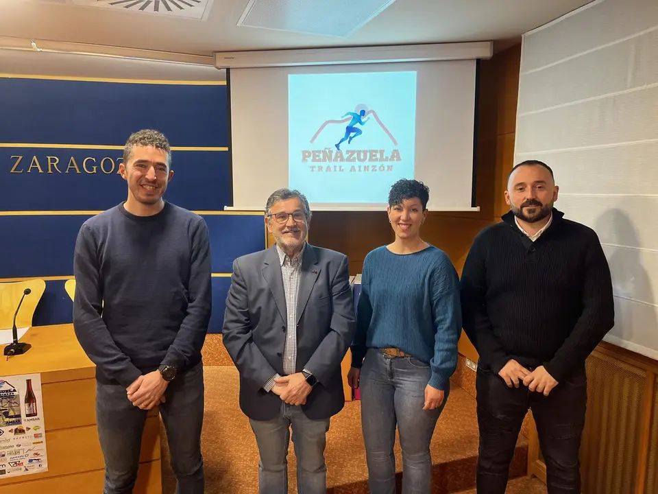 Presentaci&oacute;n de la carrera de Ainz&oacute;n que se celebrar&aacute; el 12 de marzo sobre dos recorridos. Foto: DPZ