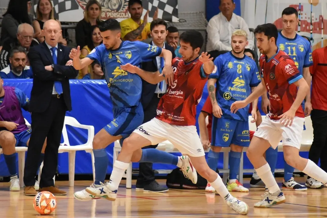 Los hermanos Tabuenca persiguen a un rival | Foto: Sandra Valero