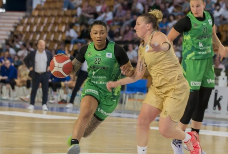 Tanaya Atkinson, en un partido con el conjunto vitoriano | Foto: Araski