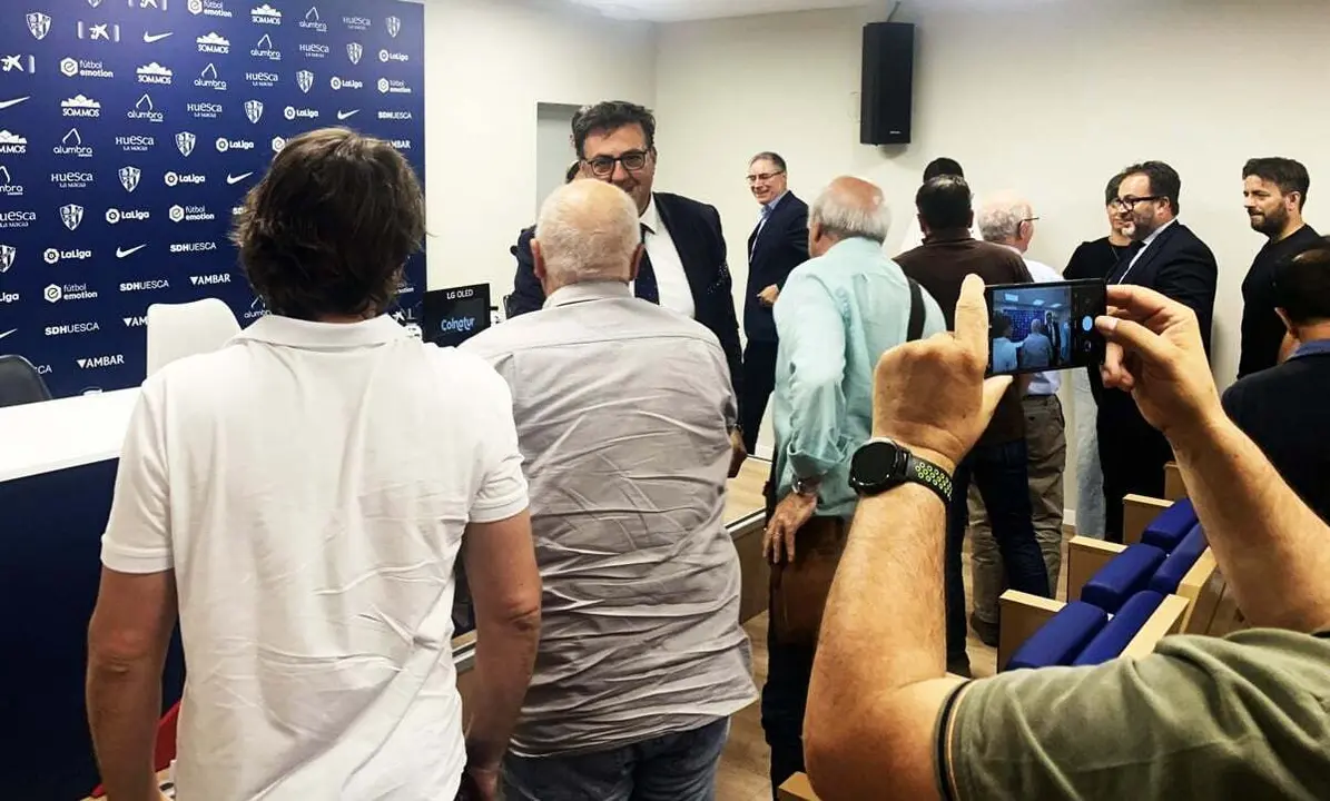 Manuel Torres en su despedida como Presidente de la SD Huesca