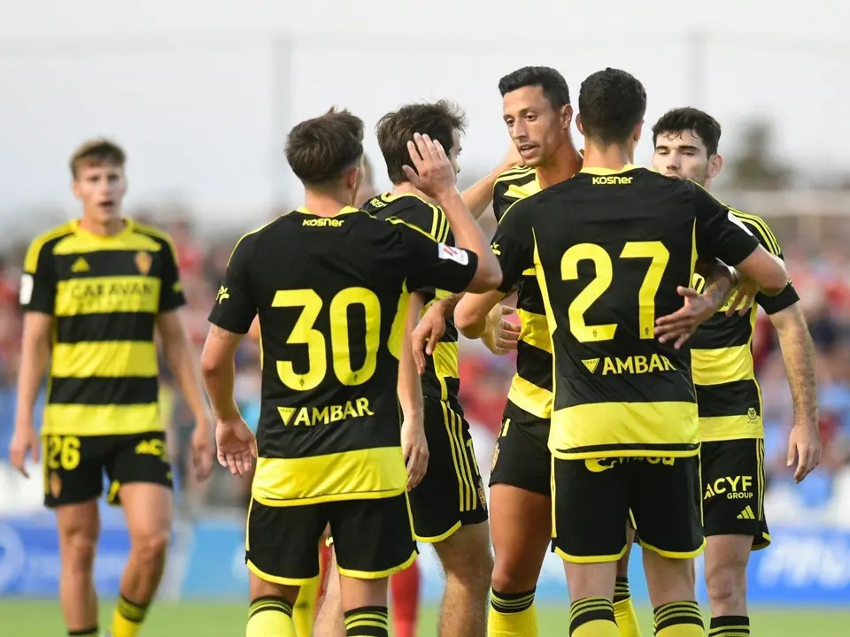 Al Real Zaragoza le falta un amistoso para finalizar la pretemporada | Foto: Tino Gil / RZ