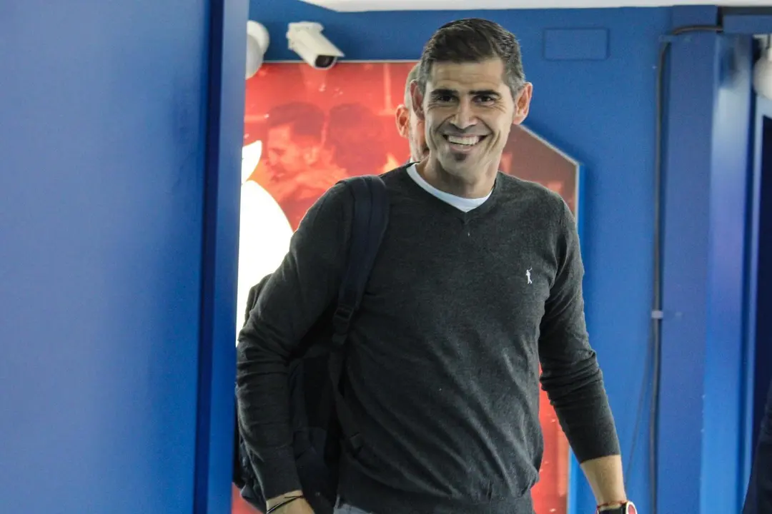 Antonio Hidalgo cumplir&aacute; un mes en el banquillo del Huesca
