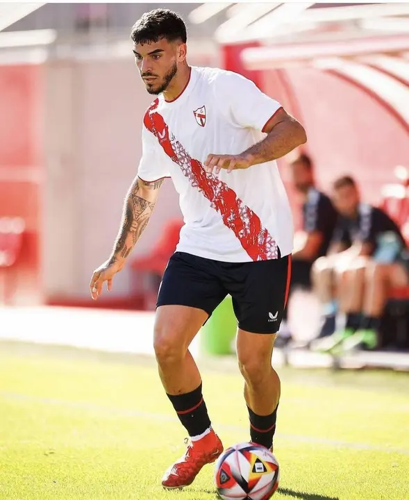 Isaac Romero gusta en Huesca como futuro fichaje