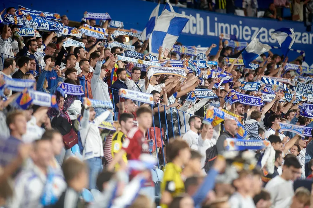 La Romareda quiere celebrar un triunfo tres meses m&aacute;s tarde | Foto: Tino Gil / RZ
