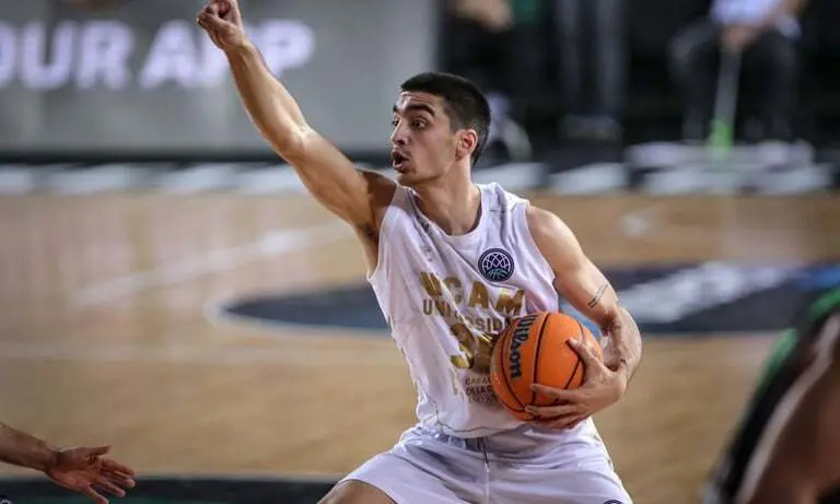 Rati Andronikashvili, en un partido con el UCAM Murcia