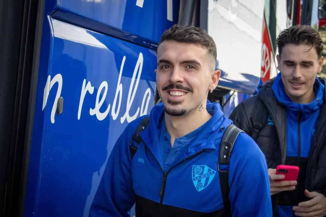 Joaqu&iacute;n y Hugo Vallejo antes de un viaje con el Huesca