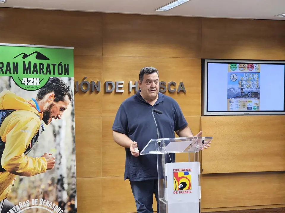 &Aacute;ngel Lled&oacute; en la presentaci&oacute;n del GMMB en la DPH. Foto: Cedida