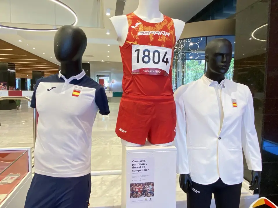 Ropa usada por Carlos Mayo en Tokio 2020.