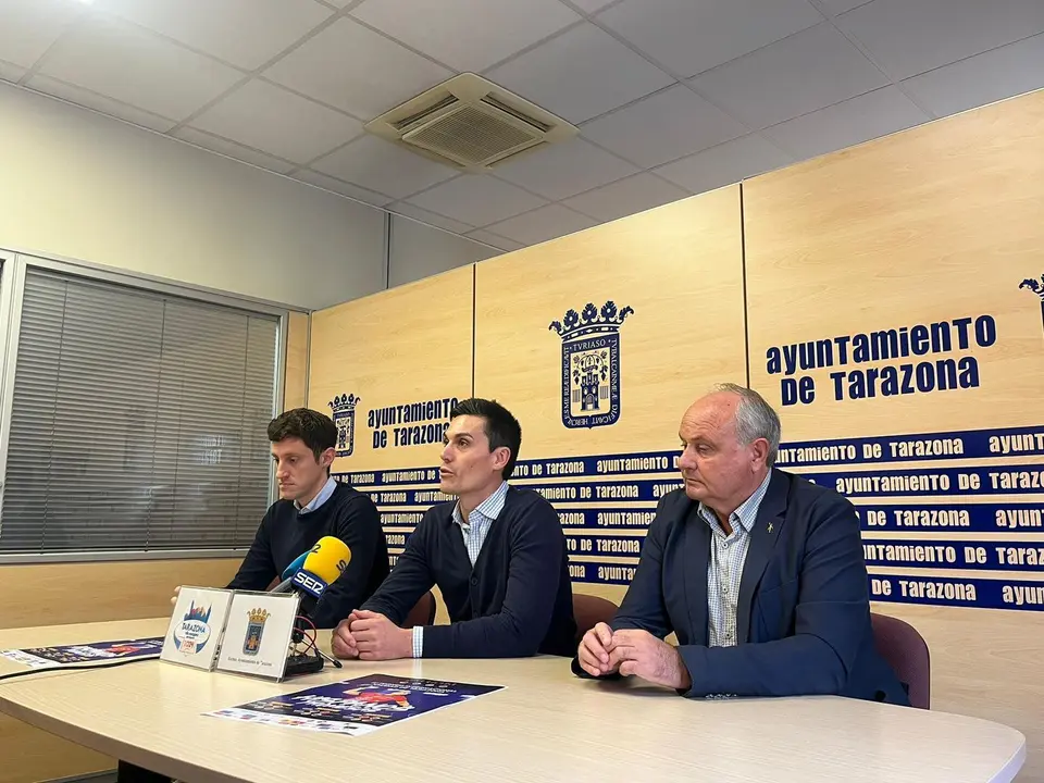 Las autoridades durante la rueda de prensa. Fotograf&iacute;a: Ayuntamiento de Tarazona.