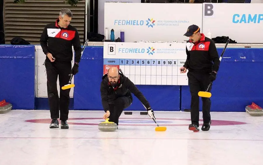 Jugadores de curling del CH Jaca