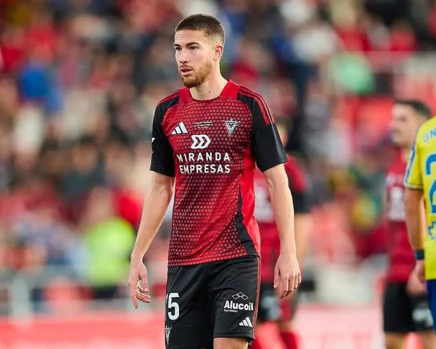 Tomeo con el Mirand&eacute;s. Foto: RRSS