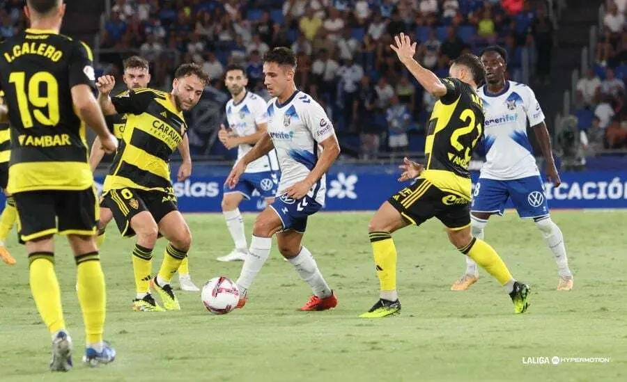 El Real Zaragoza se mide al Tenerife en busca de un triunfo imprescindible | Foto: La Liga