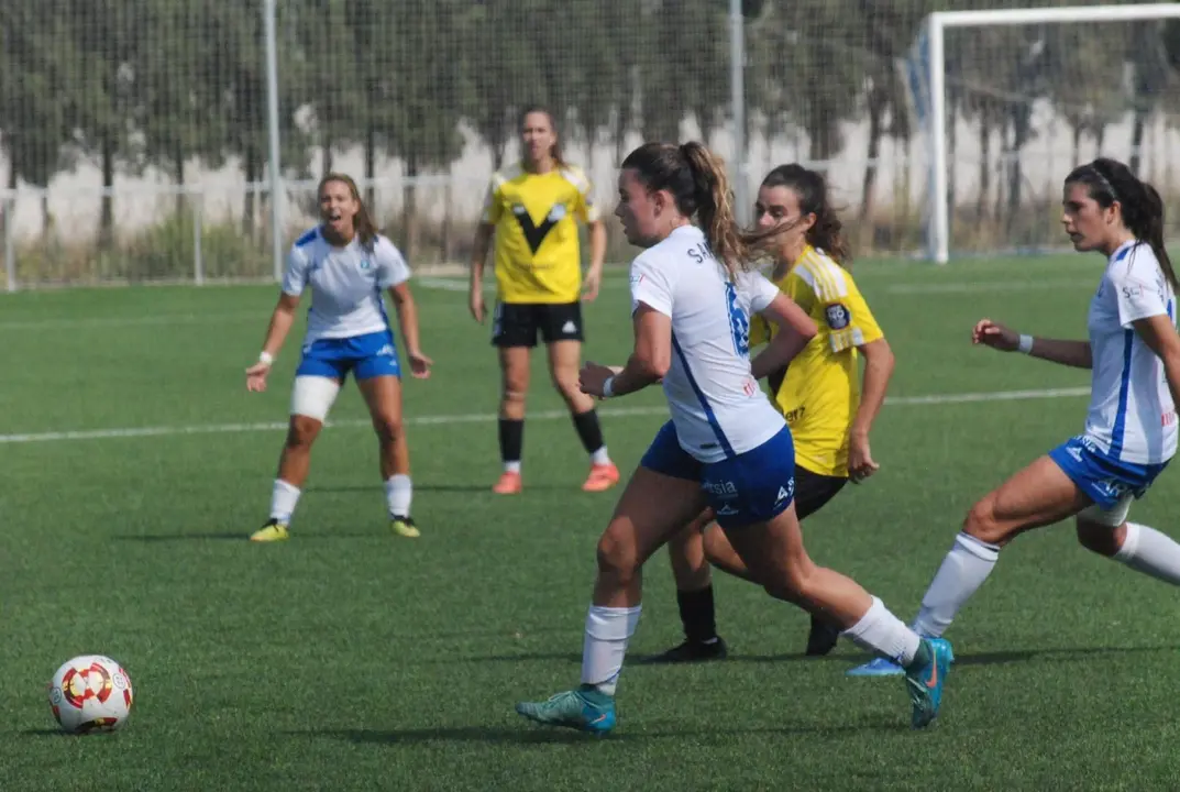 Imagen de un duelo anterior del Zaragoza CFF. Fotograf&iacute;a: Zaragoza CFF.