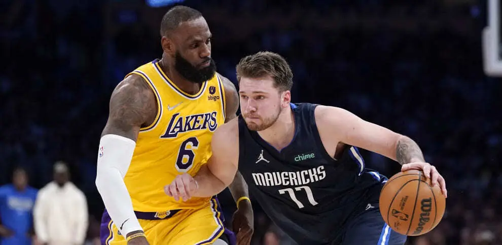 Luka Doncic jugar&aacute; con LeBron James en Los Angeles Lakers Mark J. Terrill / AP.