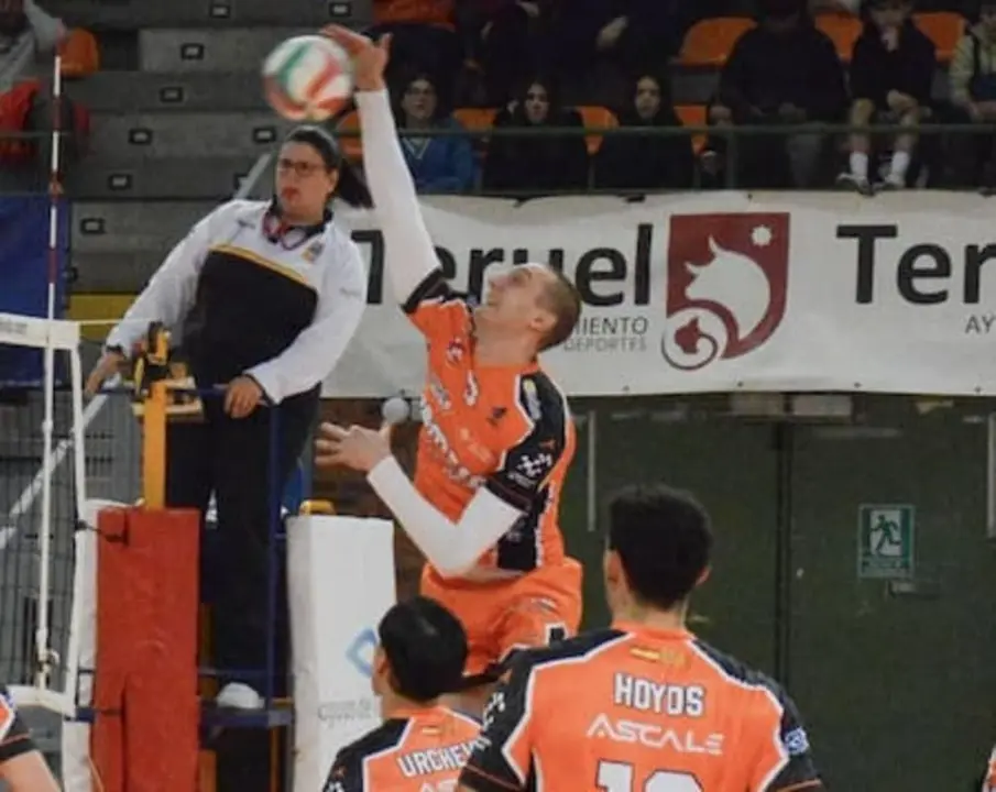 Imagen del duelo entre Pamesa Teruel y CV Manacor. Fotograf&iacute;a: CV Teruel.
