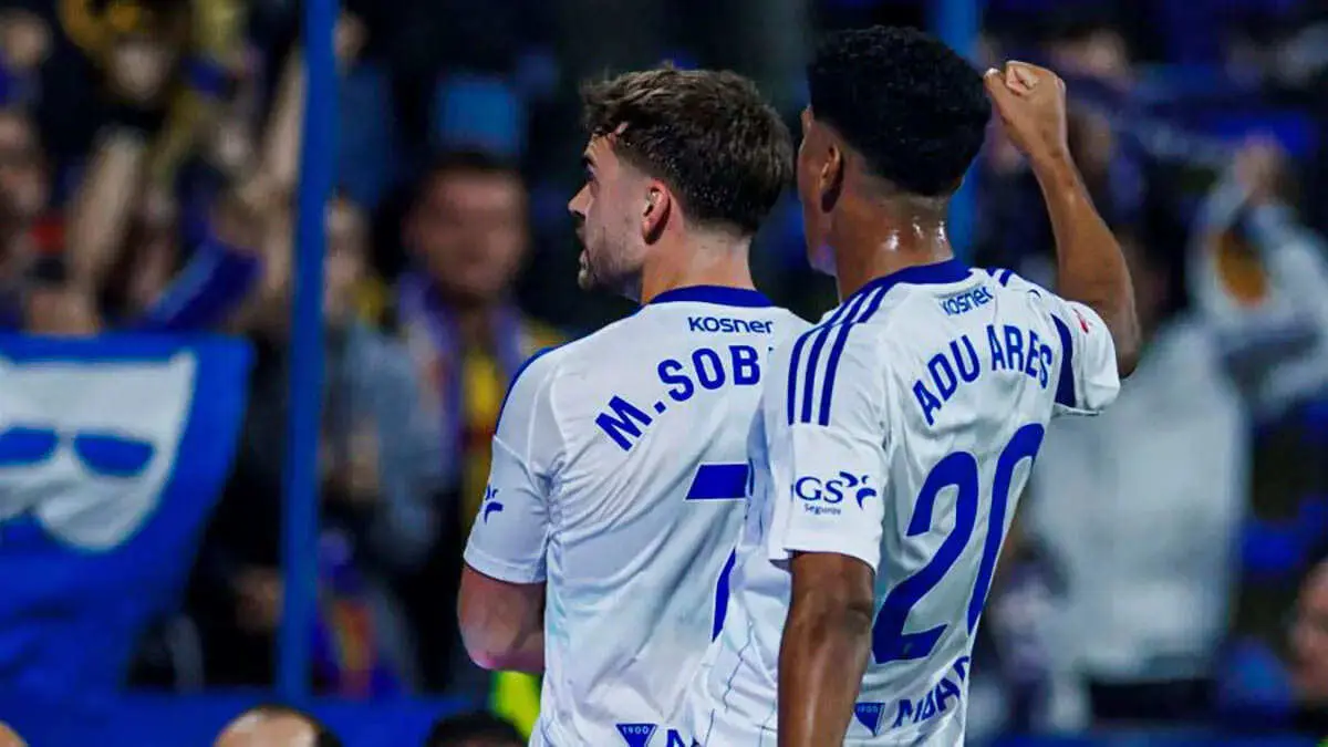 Mario Sober&oacute;n celebrando un gol. Fotograf&iacute;a: LaLiga.