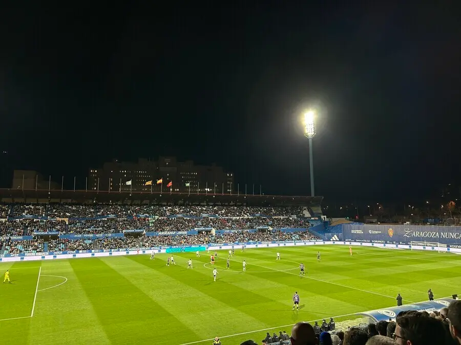 La Romareda, un lunes a las 20:30 h | Foto: Gonzalo Alba / SPORTARAG&Oacute;N