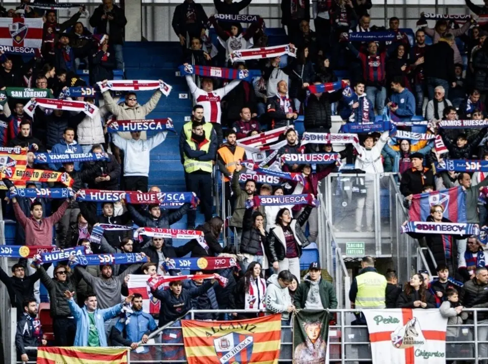 El Huesca quiere contar con su afici&oacute;n en El Plant&iacute;o. Foto: SD Huesca