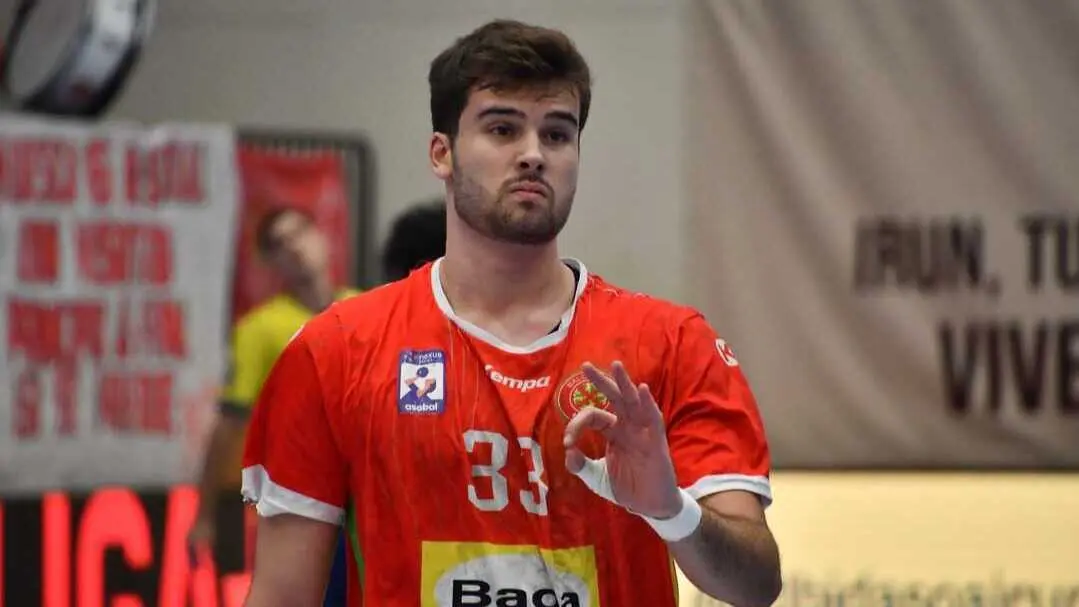 Artur Parera, seleccionado con Espa&ntilde;a / BM Huesca