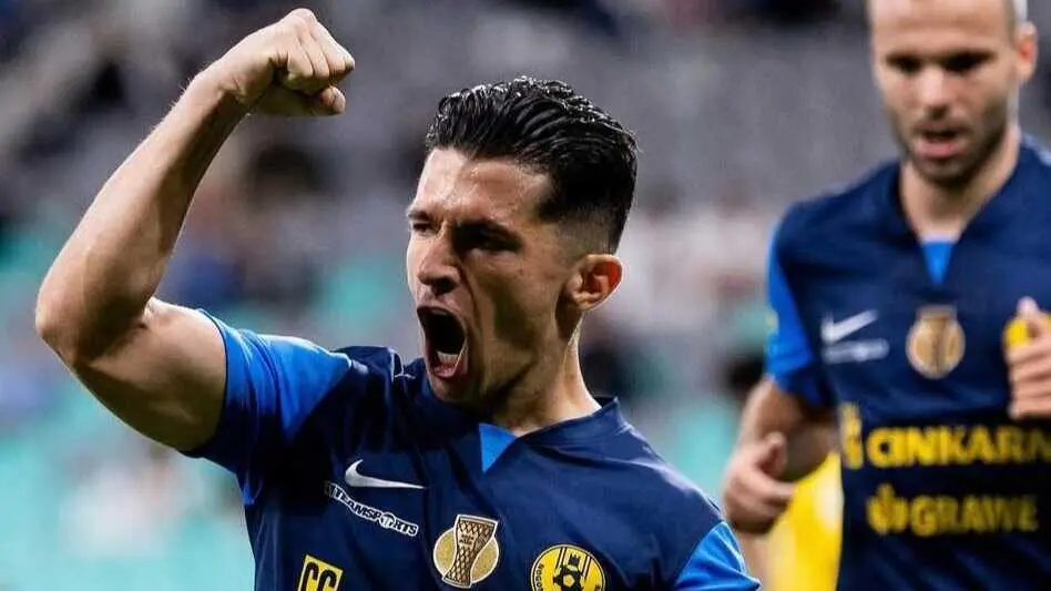 Juanjo Nieto celebra un gol con el Celje / RRSS