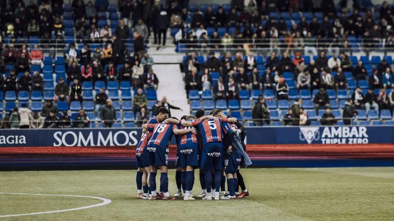 Los de Oltra visitan al mejor local de Segunda Divisi&oacute;n / SD Huesca