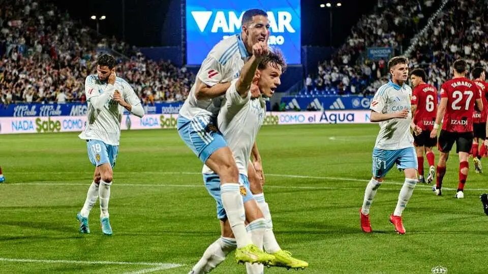 Celebraci&oacute;n de los jugadores del Real Zaragoza / RZ