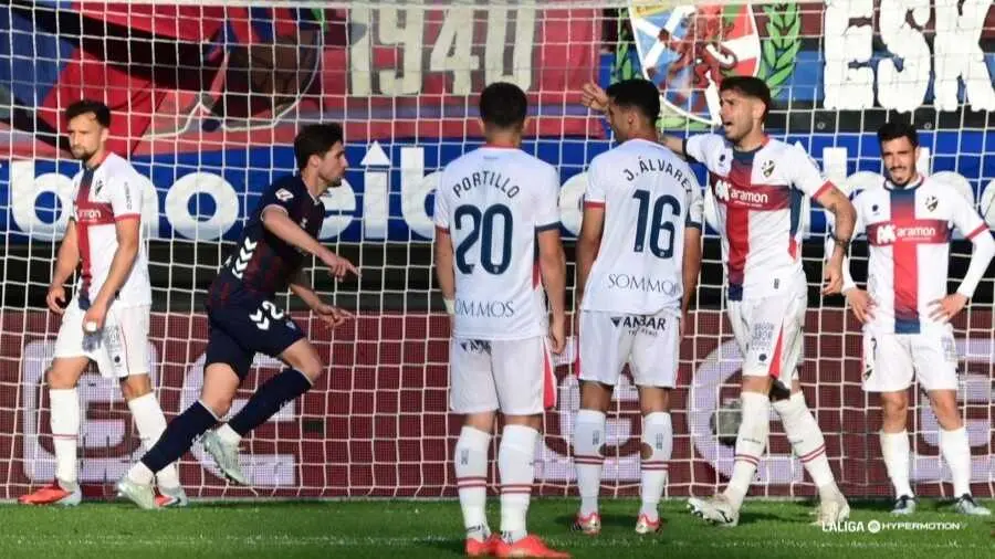 El ocho minutos el guion cambi&oacute; dr&aacute;sticamente a favor del Eibar / LaLiga