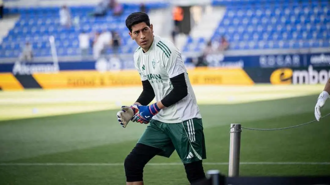 Esteban Andrada antes del SD Huesca - Real Zaragoza / Marcos Cebri&aacute;n