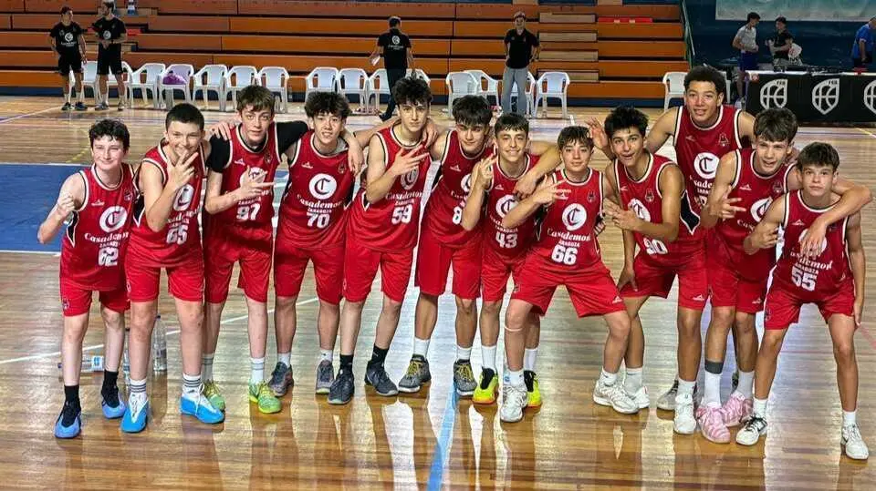 El Casademont Zaragoza infantil. Fotograf&iacute;a: Fundaci&oacute;n Basket Zaragoza.